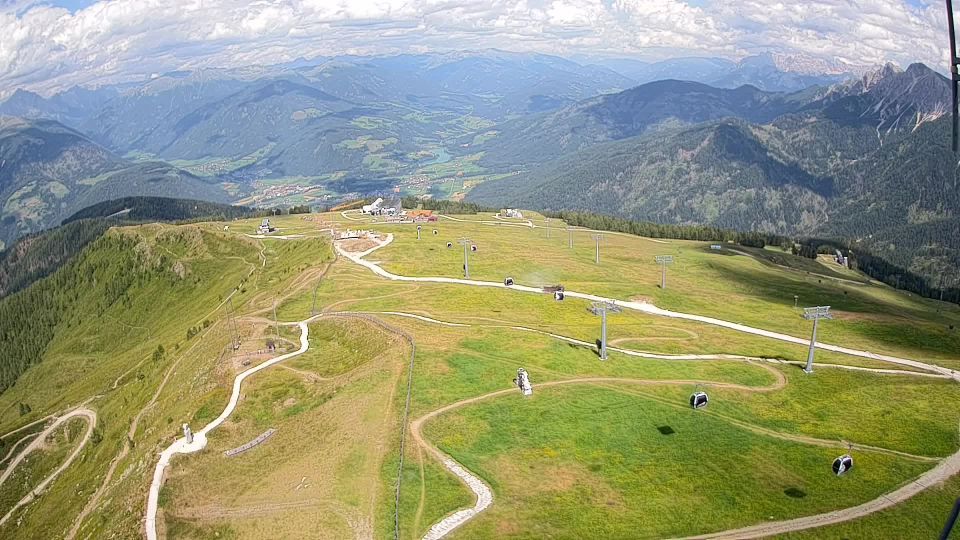 Kronplatz peak | view to Valdaora – Olang