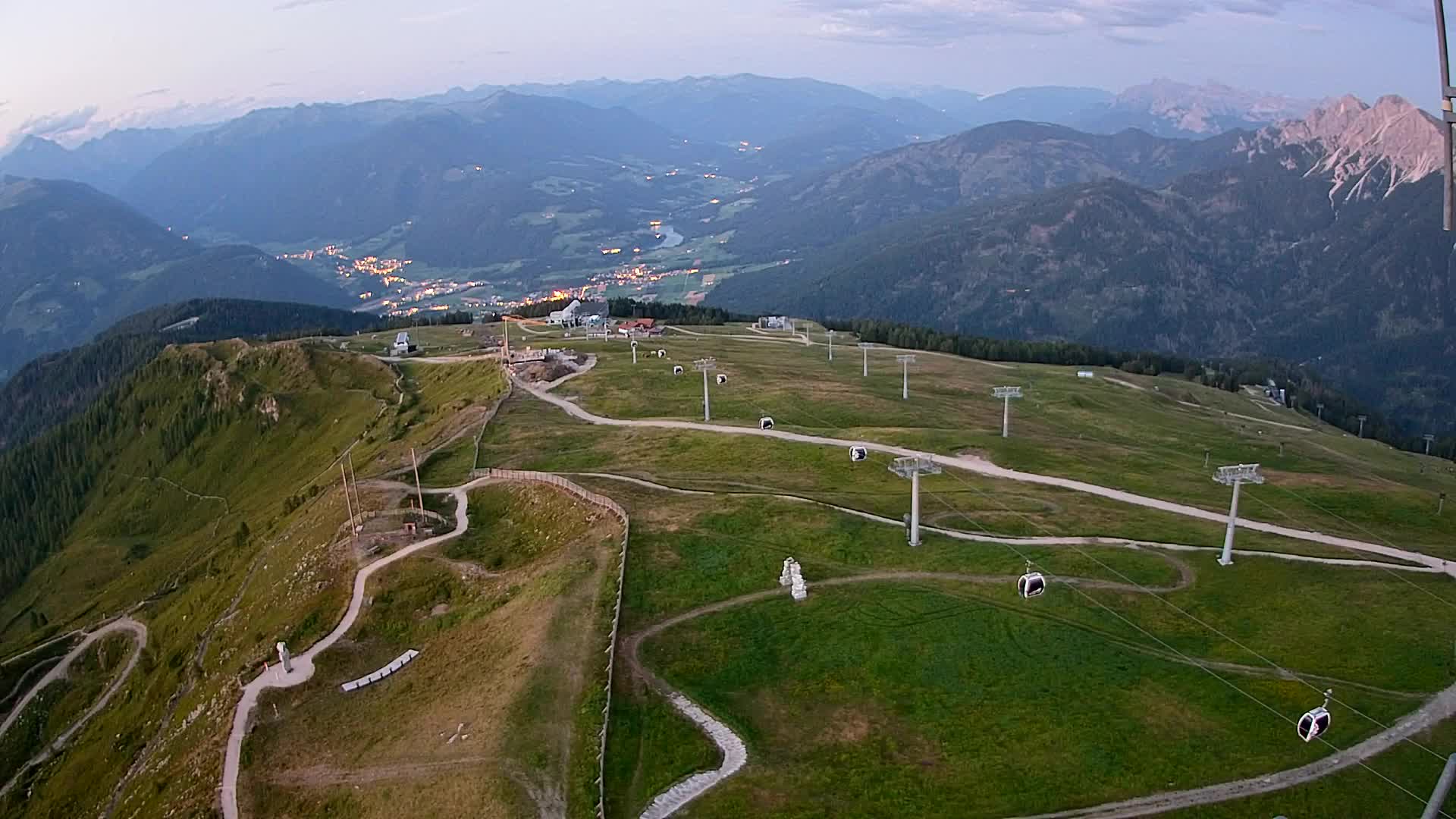 Kronplatz-Gipfel | Blick nach Olang – Valdaora