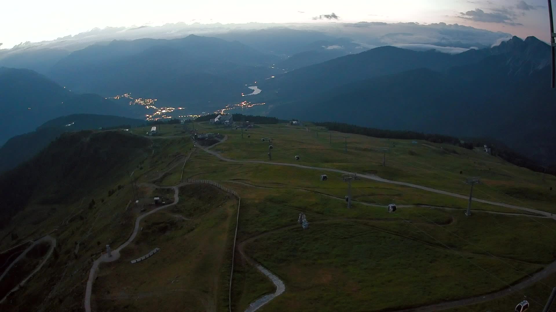 Kronplatz peak | view to Valdaora – Olang
