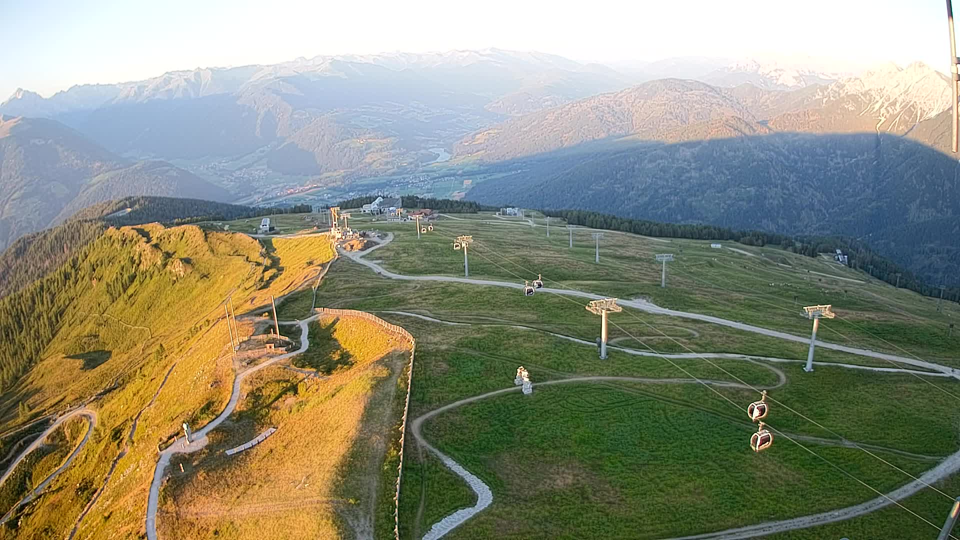 Kronplatz peak | view to Valdaora – Olang