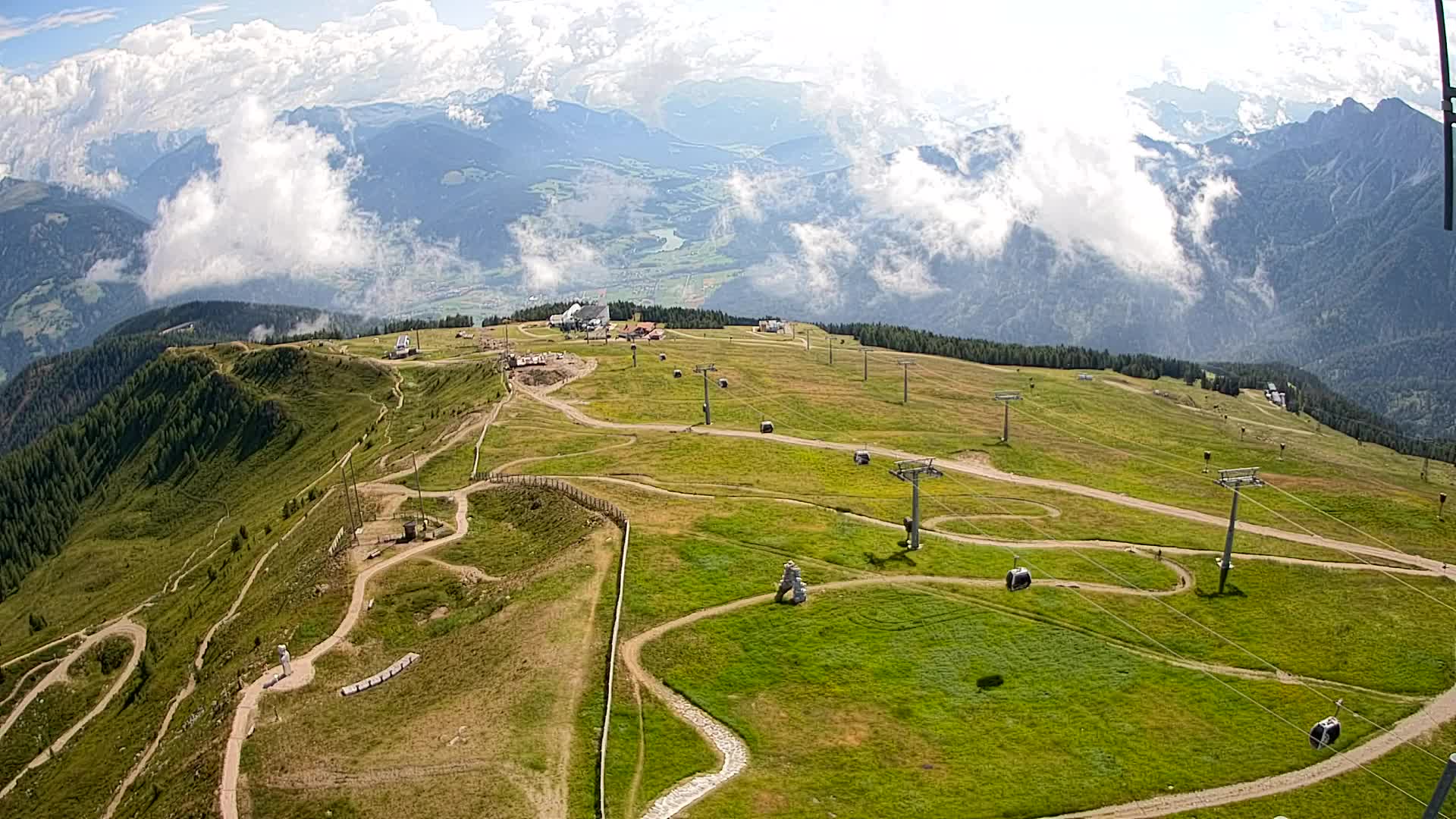 Kronplatz peak | view to Valdaora – Olang