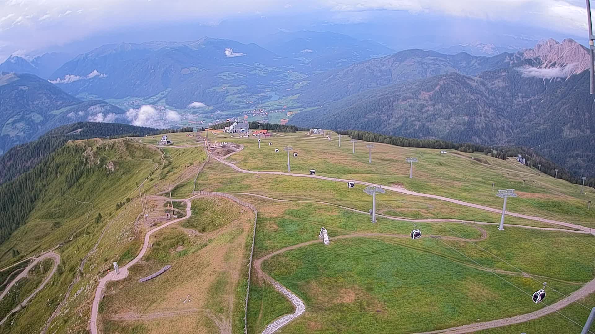 Kronplatz-Gipfel | Blick nach Olang – Valdaora