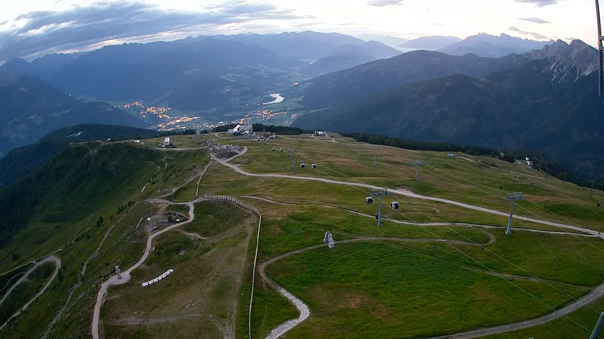 Kronplatz peak | view to Valdaora – Olang