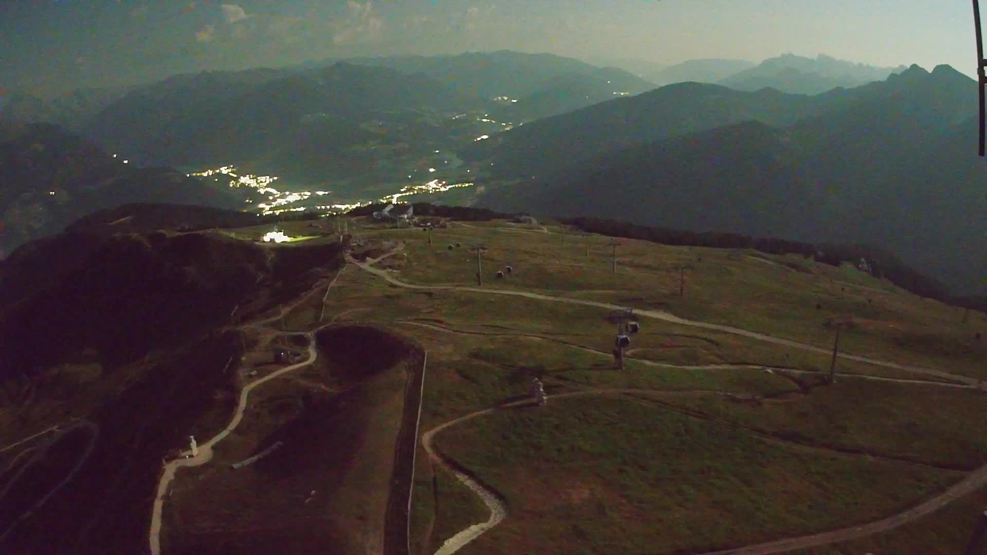 Sommet du Kronplatz | vue sur Valdaora – Olang