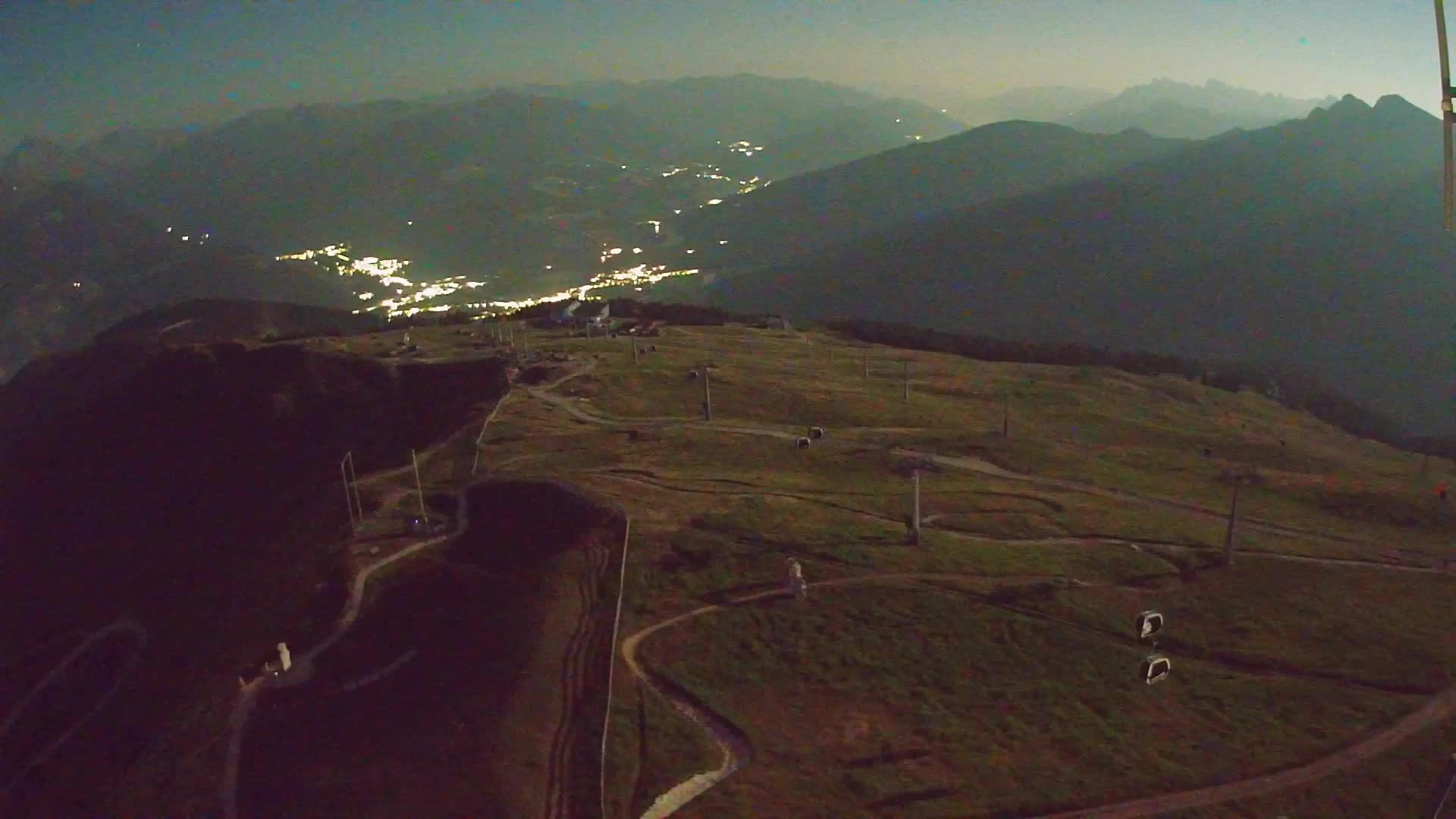 Kronplatz peak | view to Valdaora – Olang