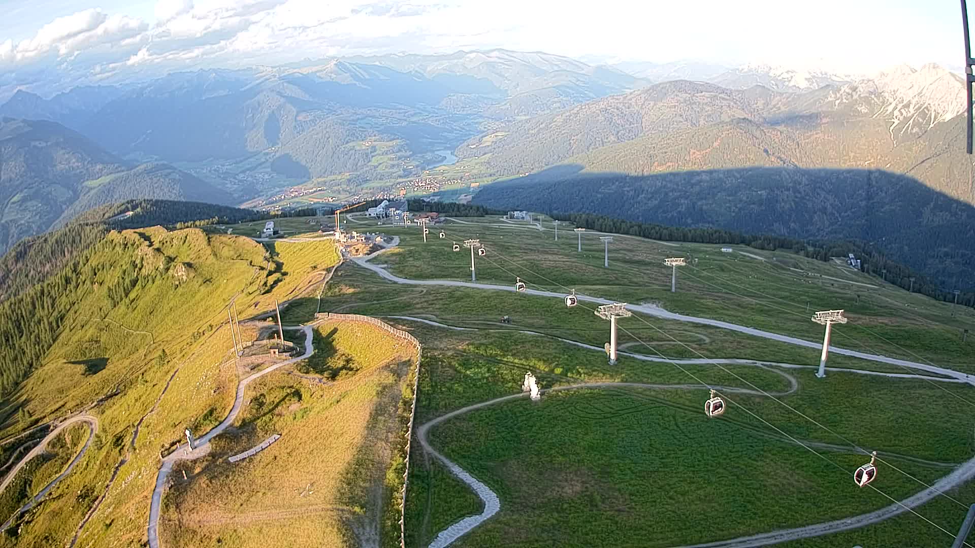 Kronplatz peak | view to Valdaora – Olang