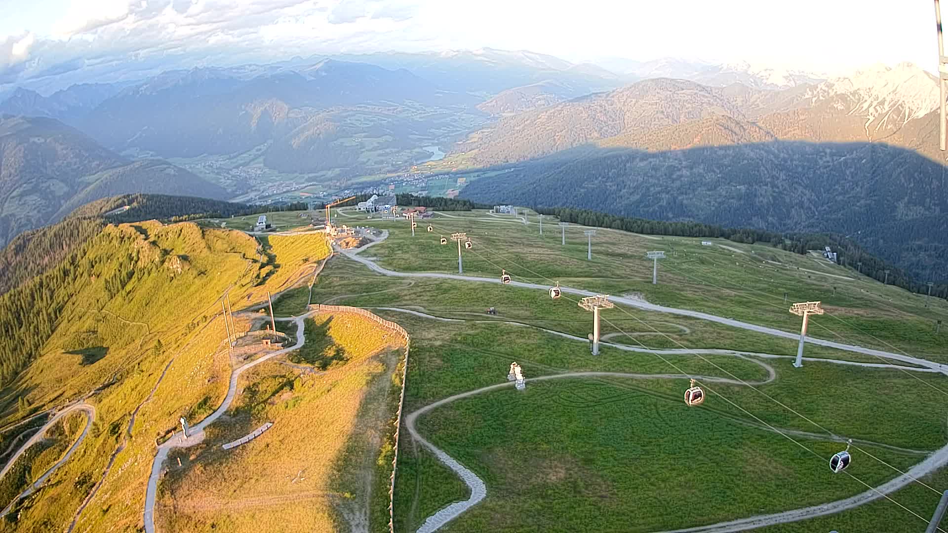 Kronplatz peak | view to Valdaora – Olang