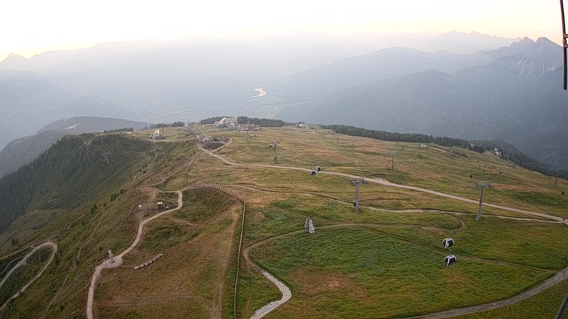 Kronplatz peak | view to Valdaora – Olang