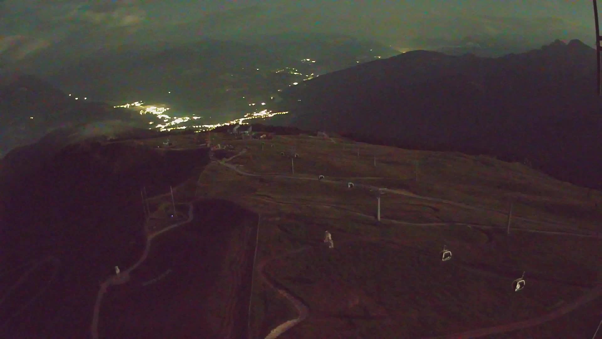Kronplatz peak | view to Valdaora – Olang