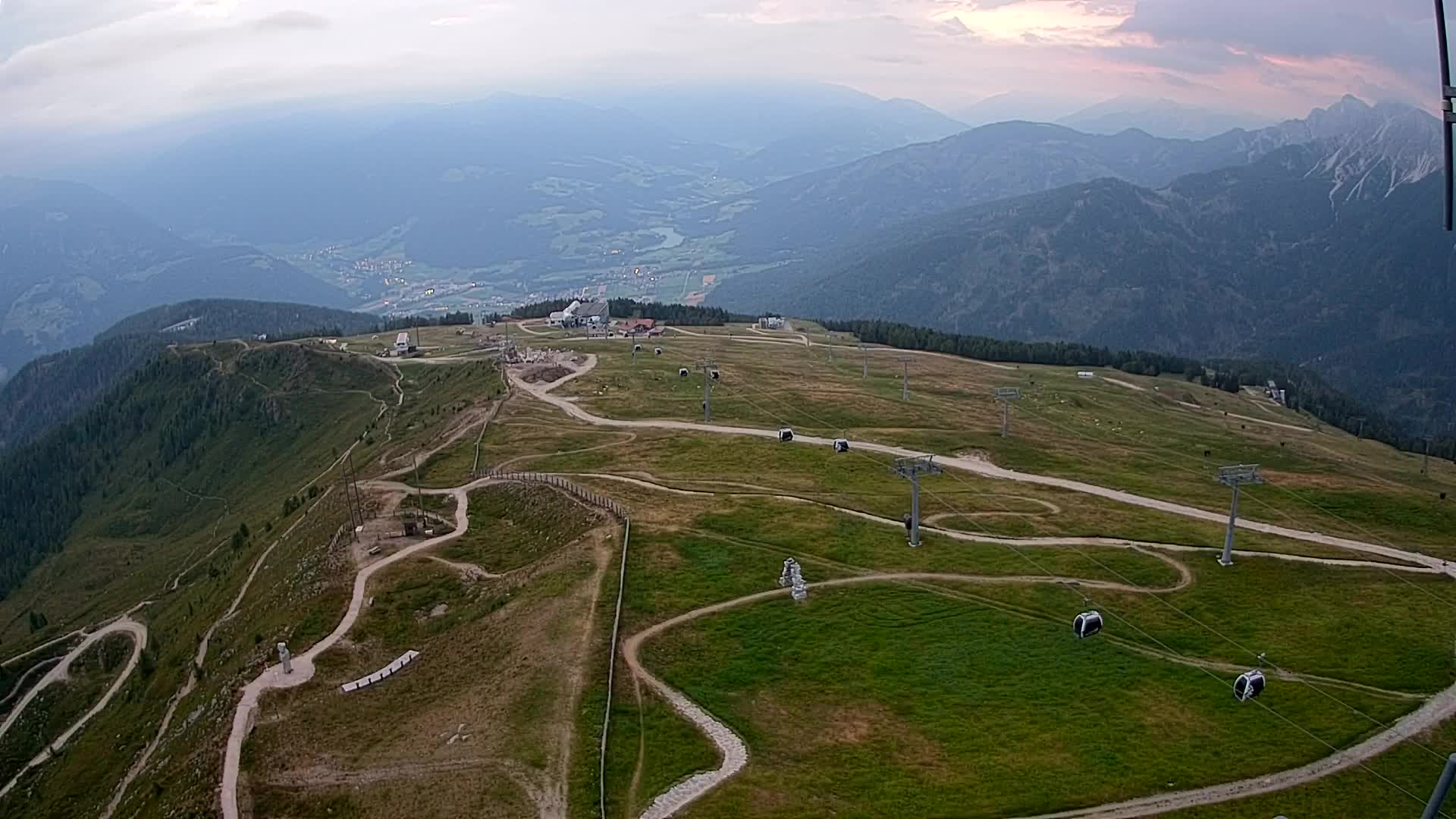 Sommet du Kronplatz | vue sur Valdaora – Olang