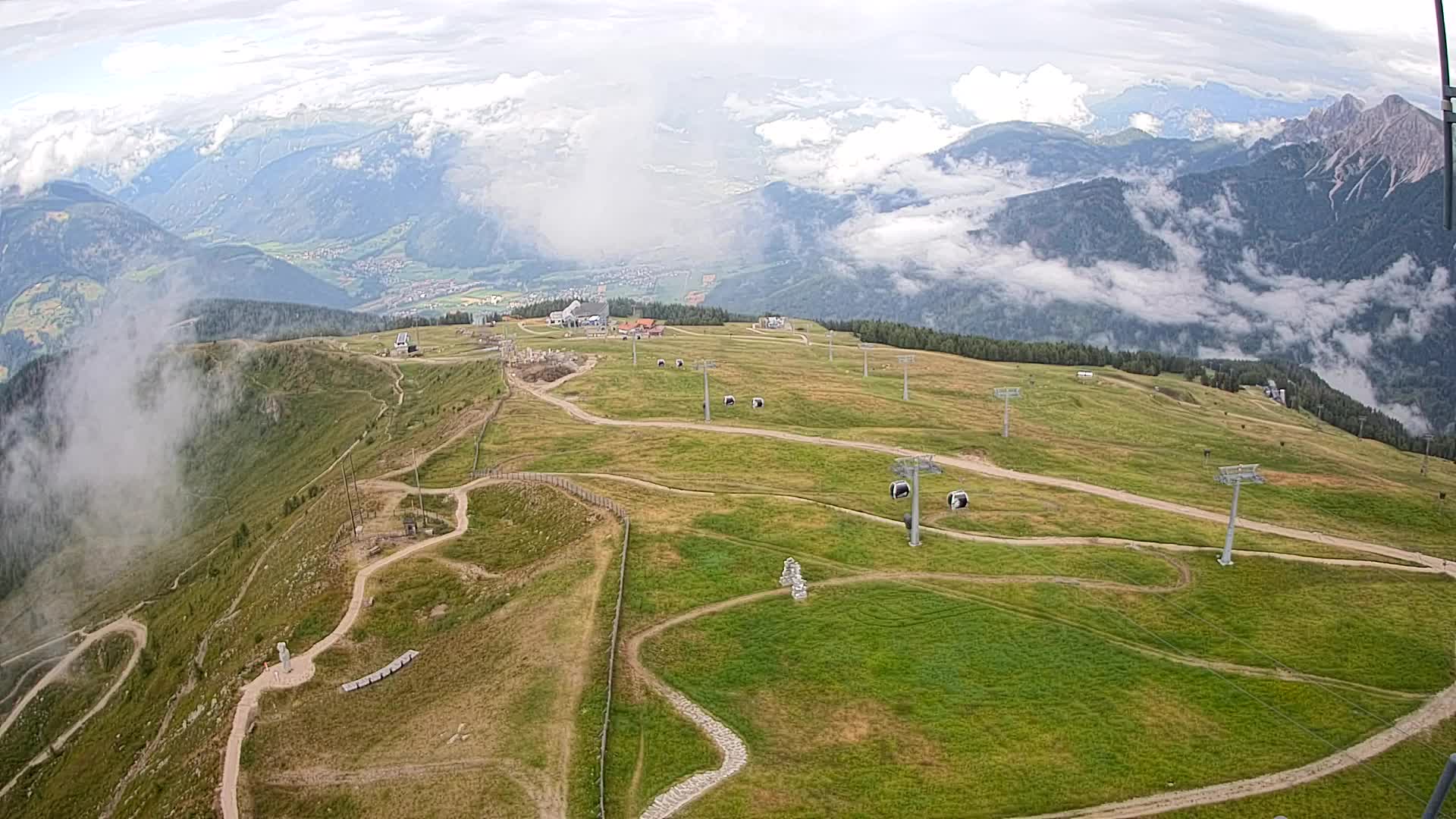Kronplatz peak | view to Valdaora – Olang