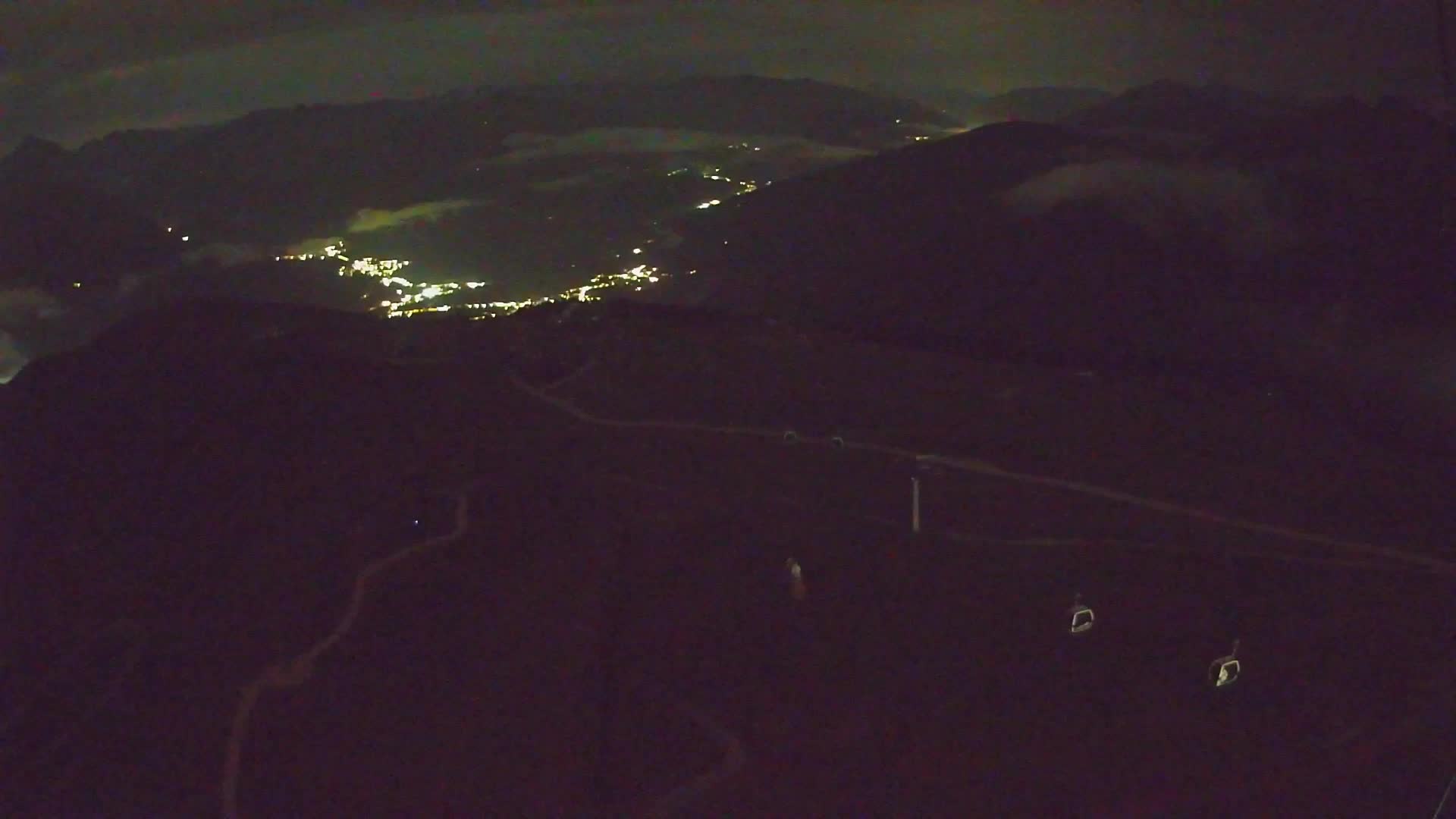 Kronplatz peak | view to Valdaora – Olang