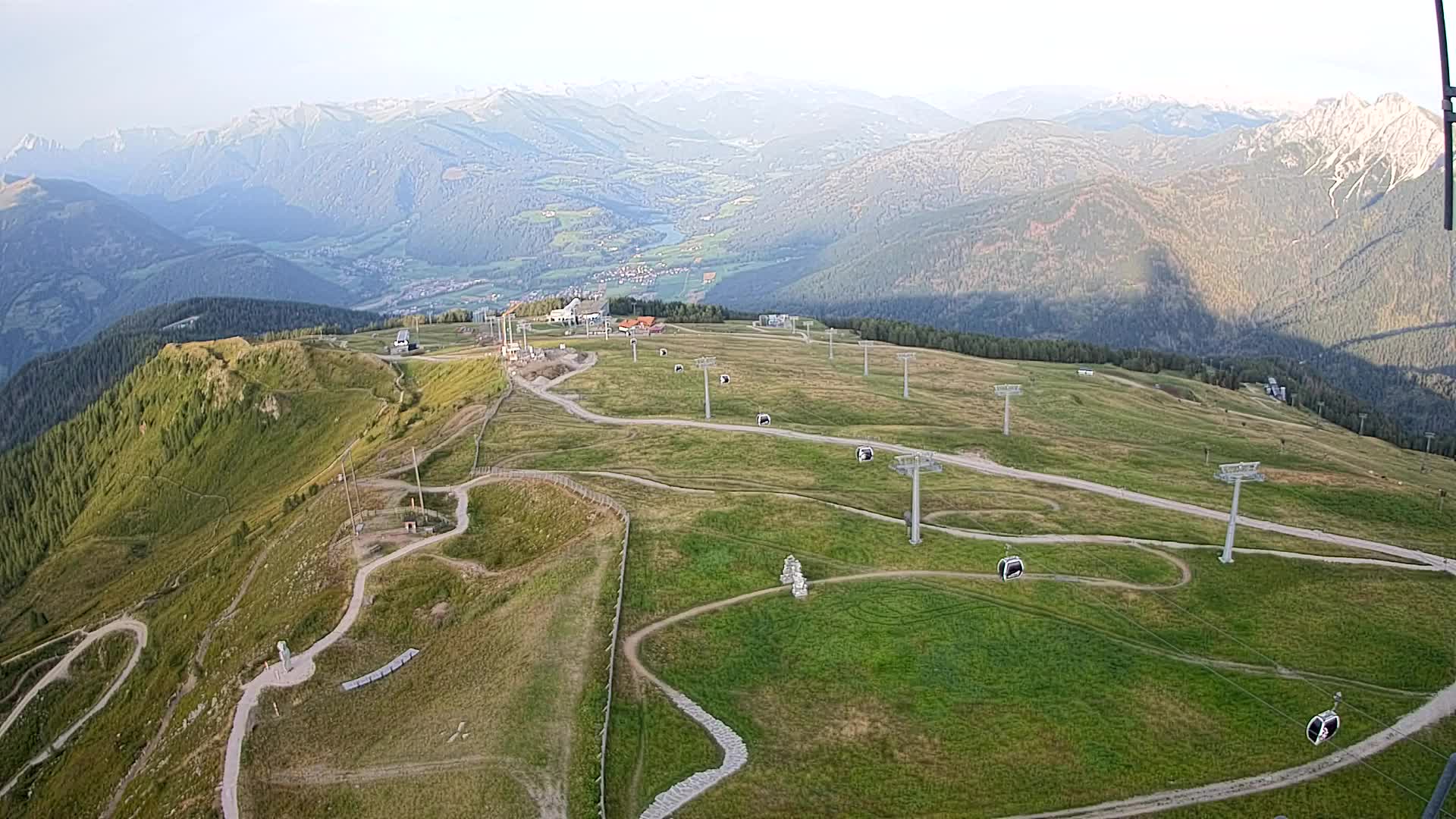 Kronplatz peak | view to Valdaora – Olang