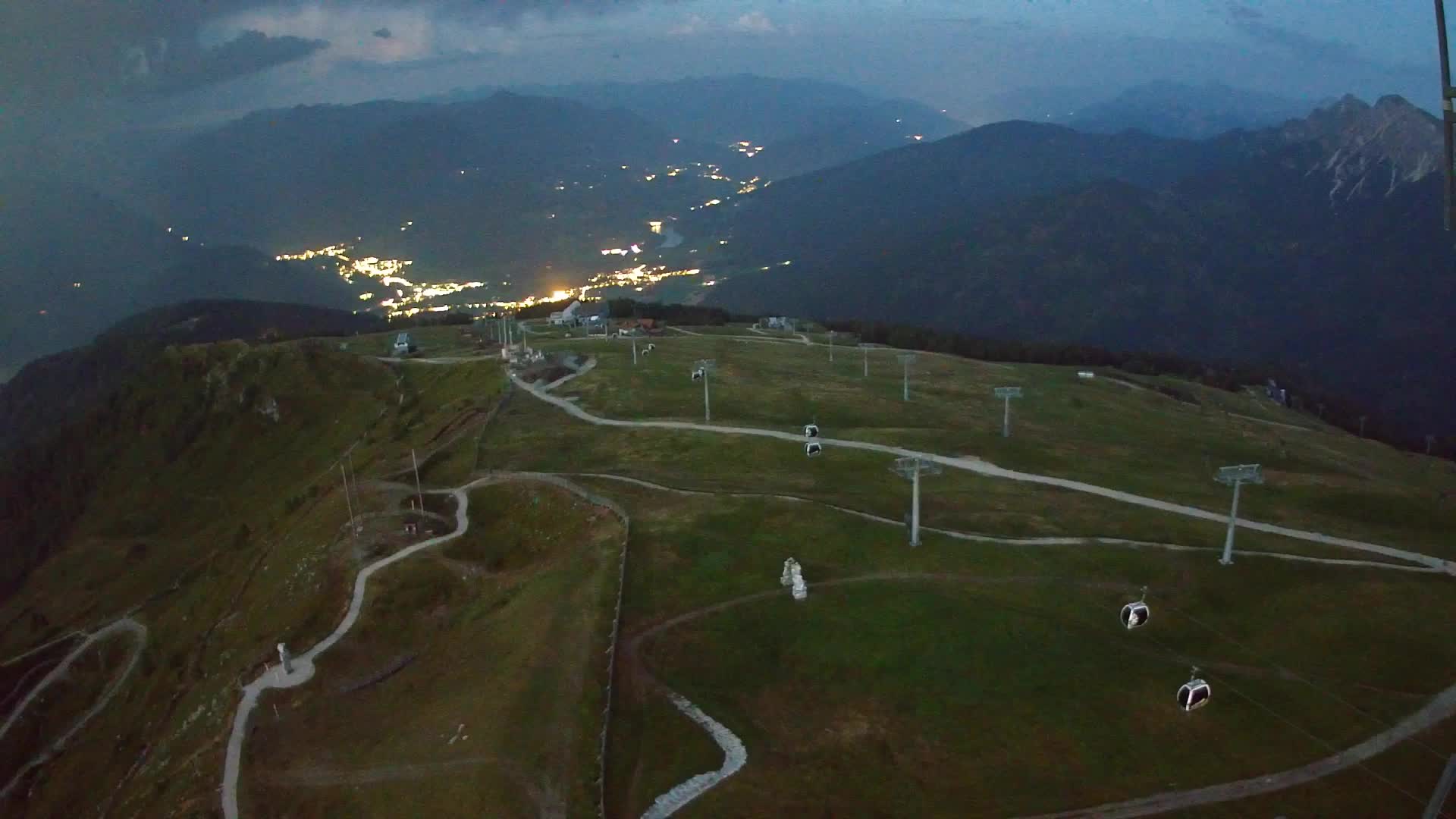 Sommet du Kronplatz | vue sur Valdaora – Olang