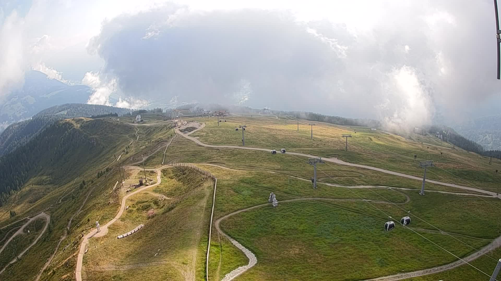Kronplatz peak | view to Valdaora – Olang