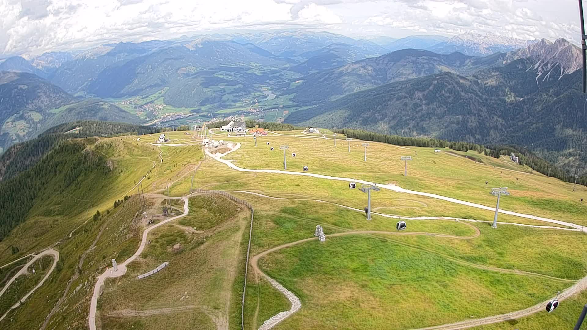 Kronplatz peak | view to Valdaora – Olang