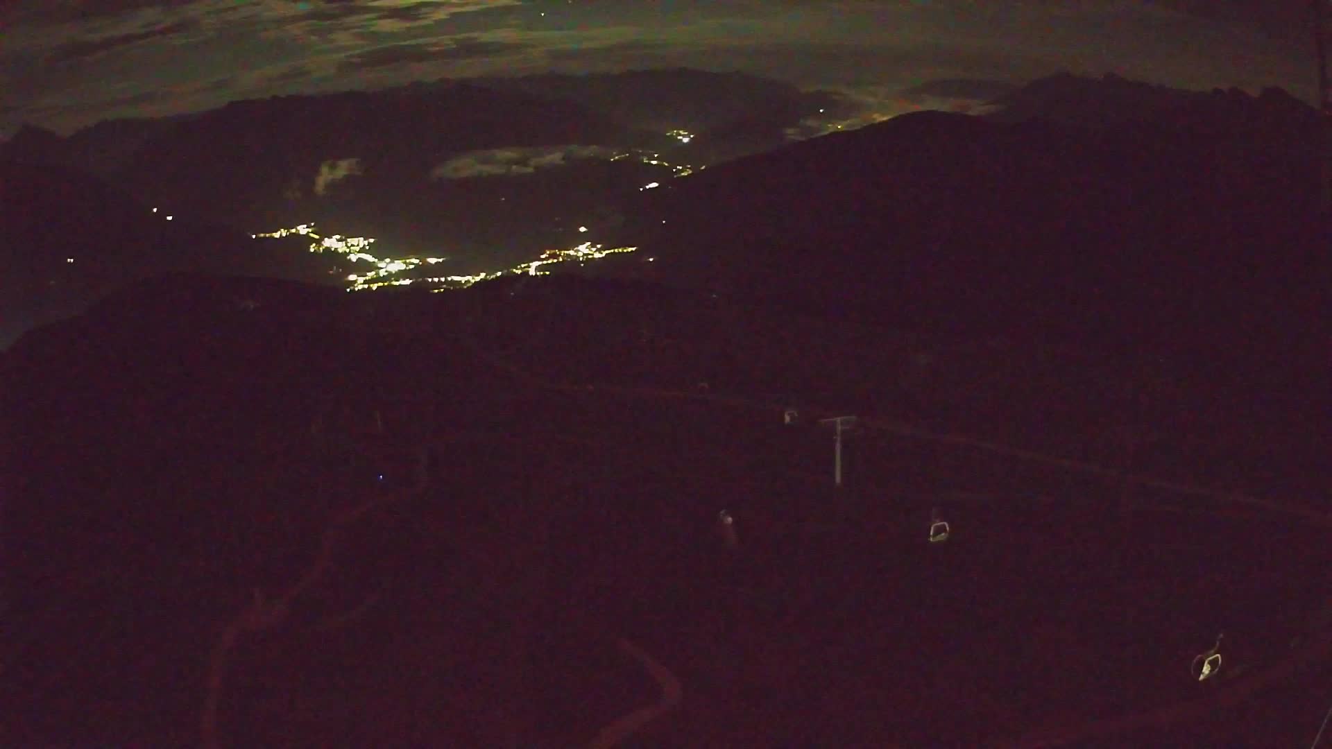 Kronplatz peak | view to Valdaora – Olang