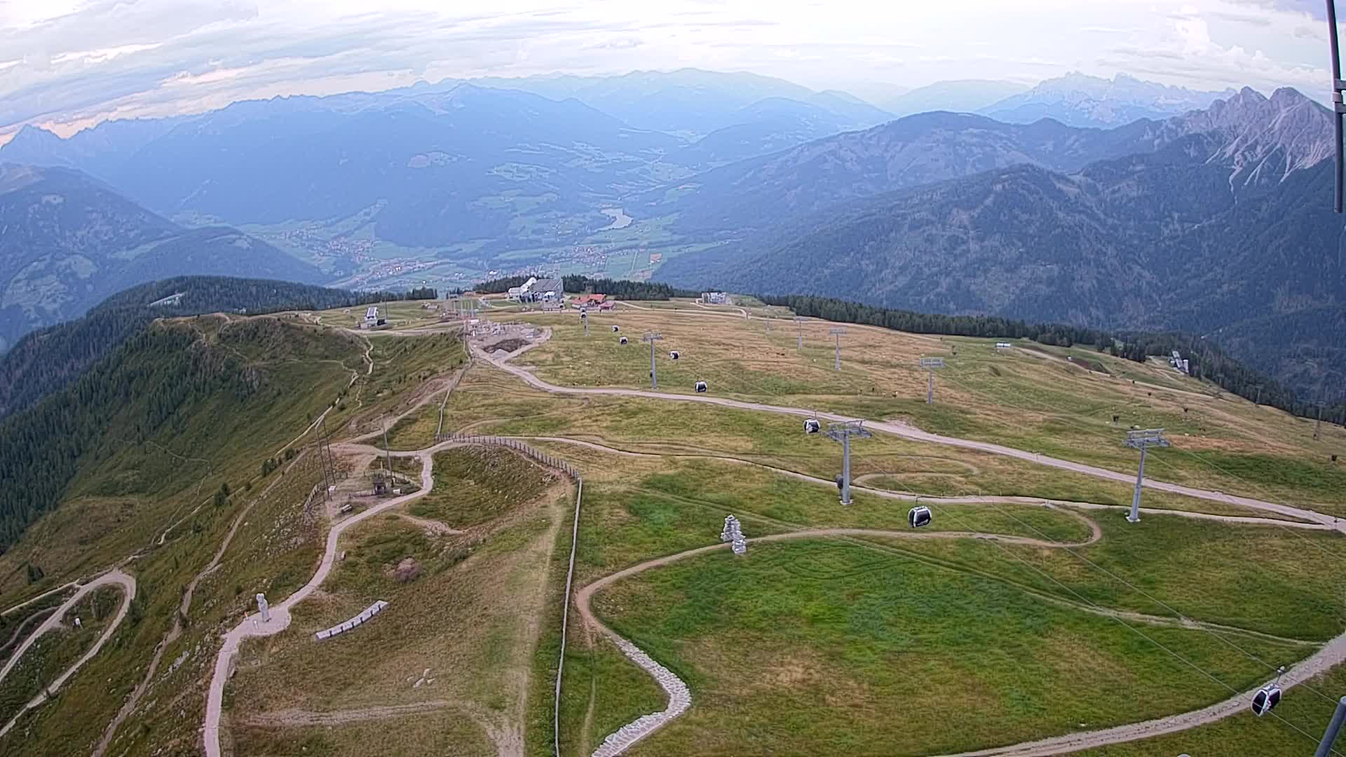 Kronplatz peak | view to Valdaora – Olang
