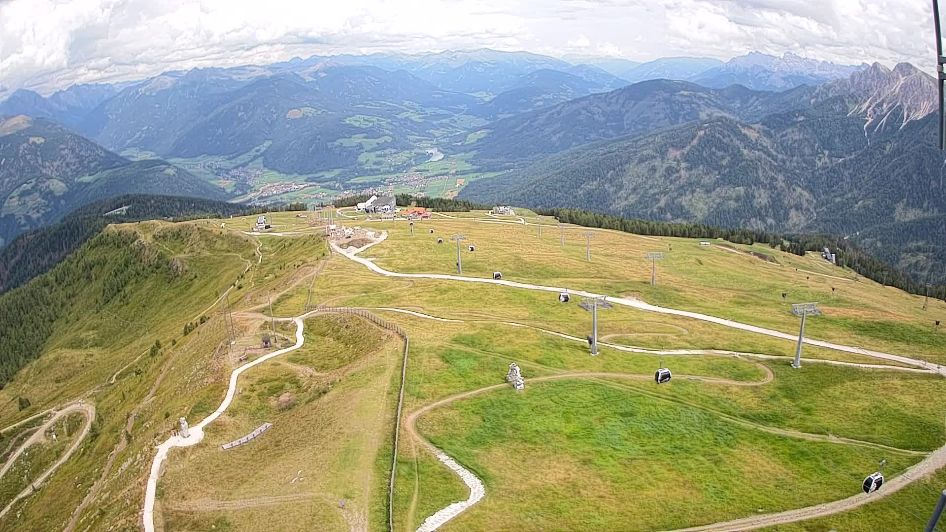 Kronplatz peak | view to Valdaora – Olang