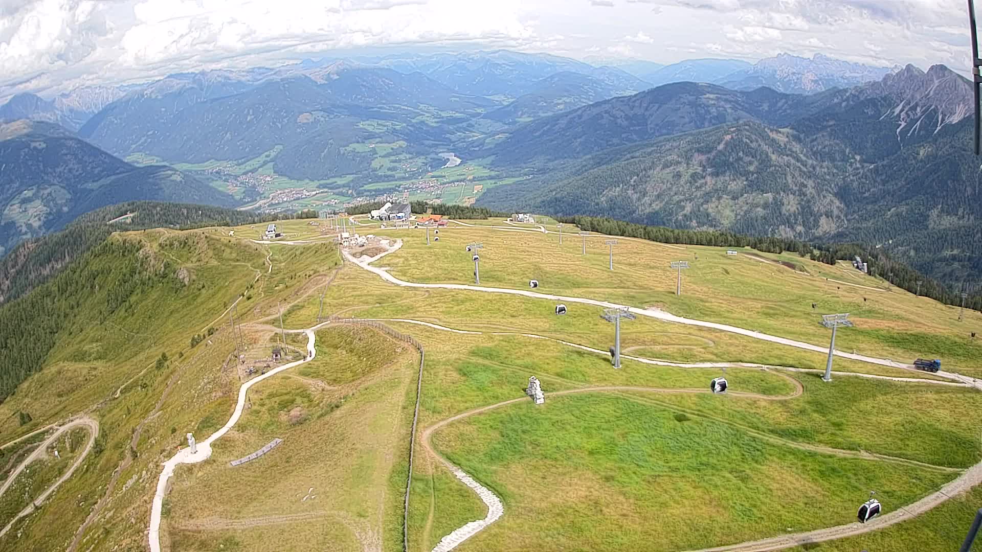 Kronplatz peak | view to Valdaora – Olang