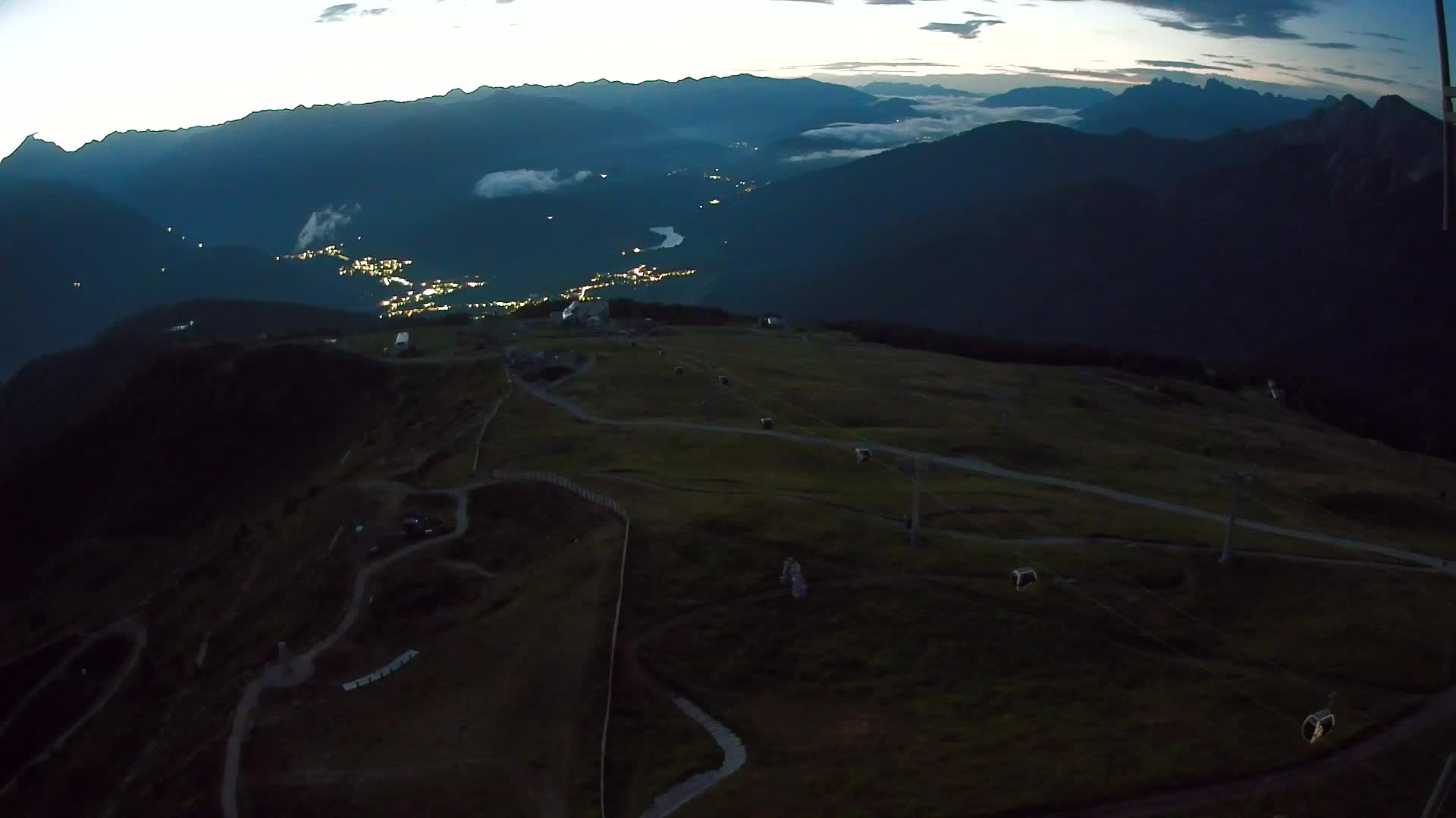Kronplatz peak | view to Valdaora – Olang