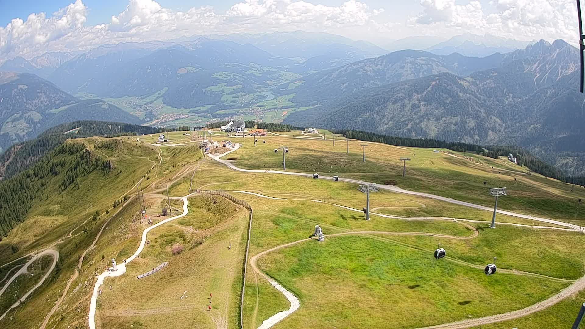 Kronplatz peak | view to Valdaora – Olang