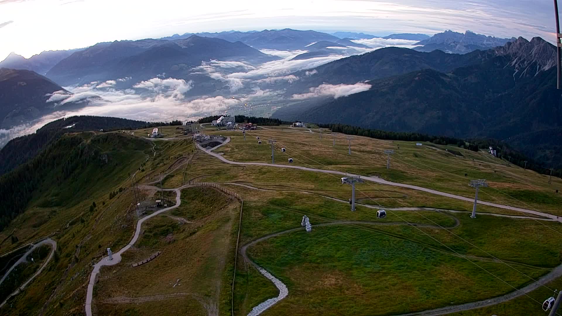 Kronplatz peak | view to Valdaora – Olang