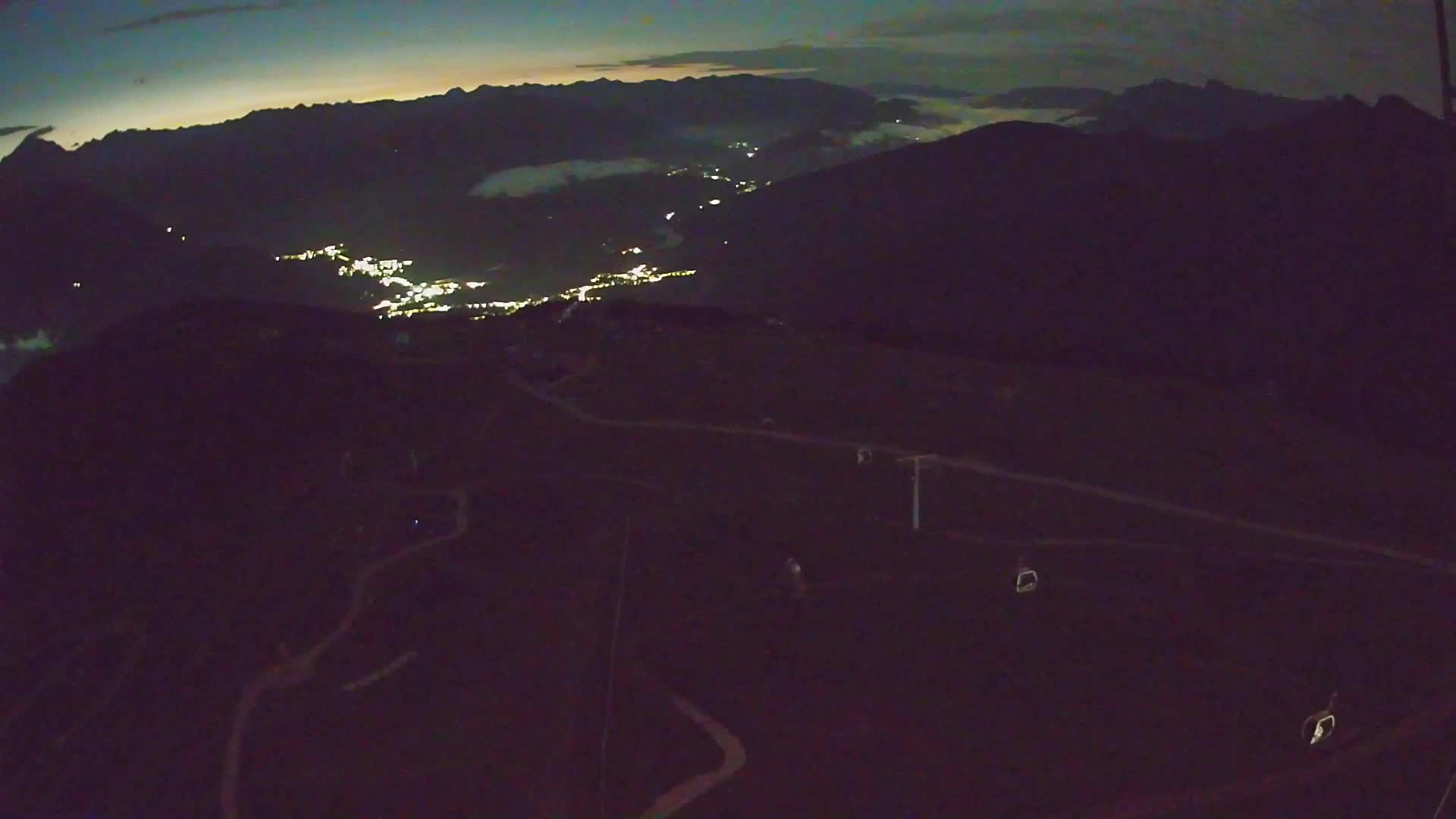 Kronplatz peak | view to Valdaora – Olang