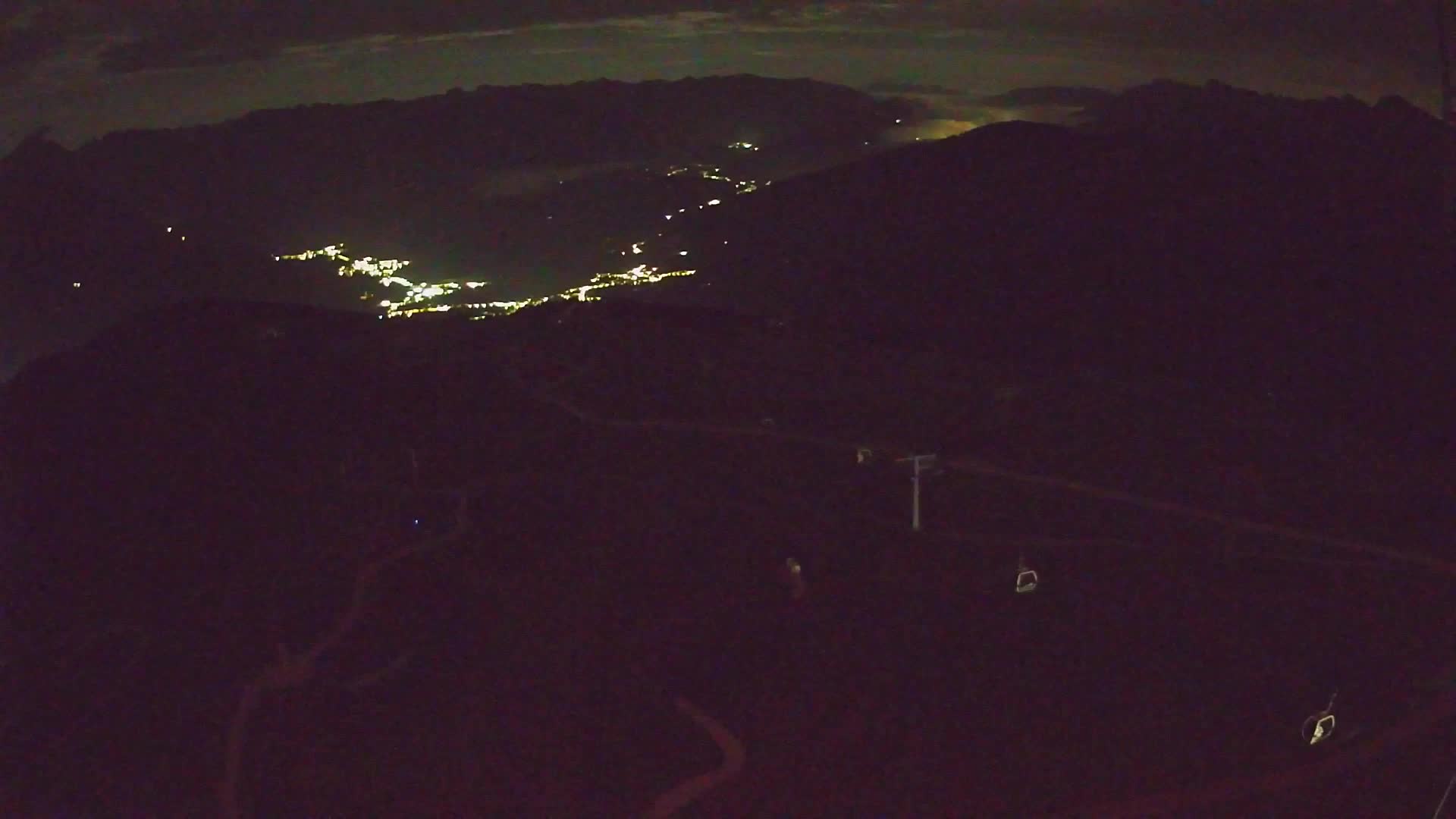 Kronplatz peak | view to Valdaora – Olang