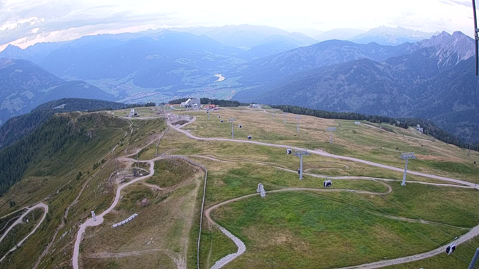 Kronplatz peak | view to Valdaora – Olang