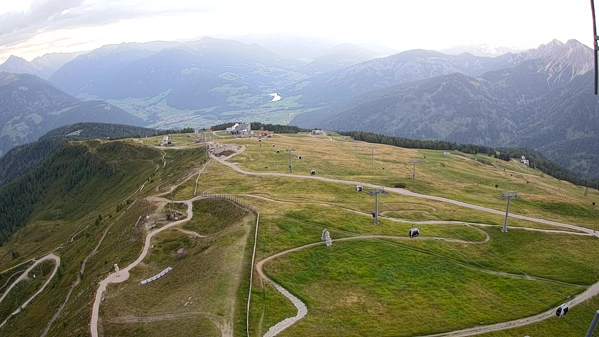 Kronplatz peak | view to Valdaora – Olang