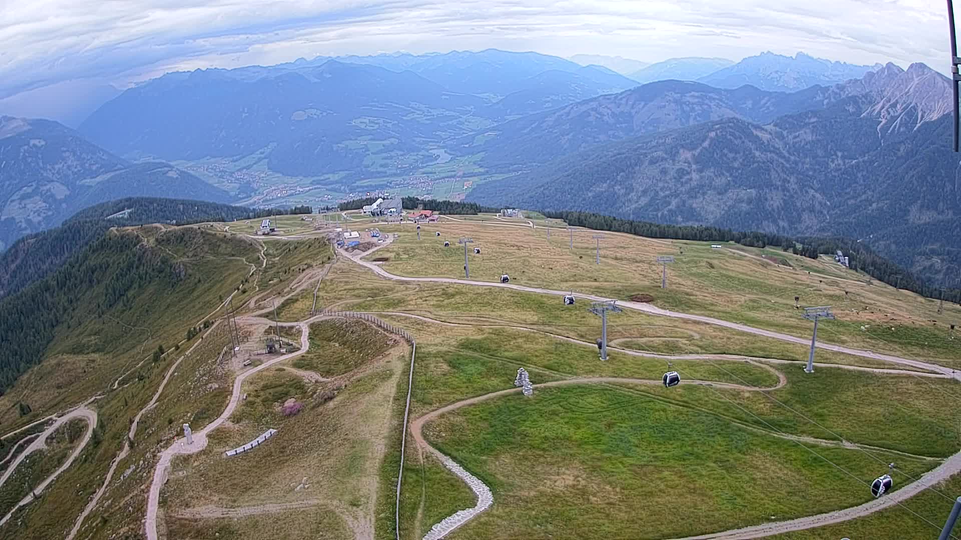 Kronplatz peak | view to Valdaora – Olang