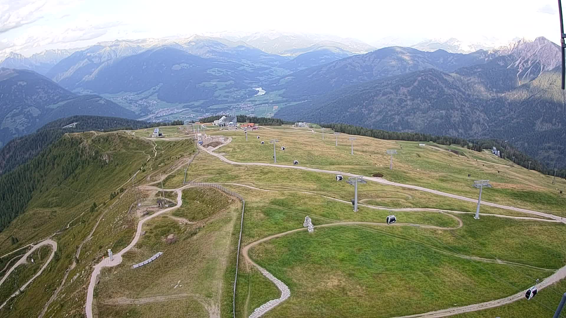 Kronplatz peak | view to Valdaora – Olang
