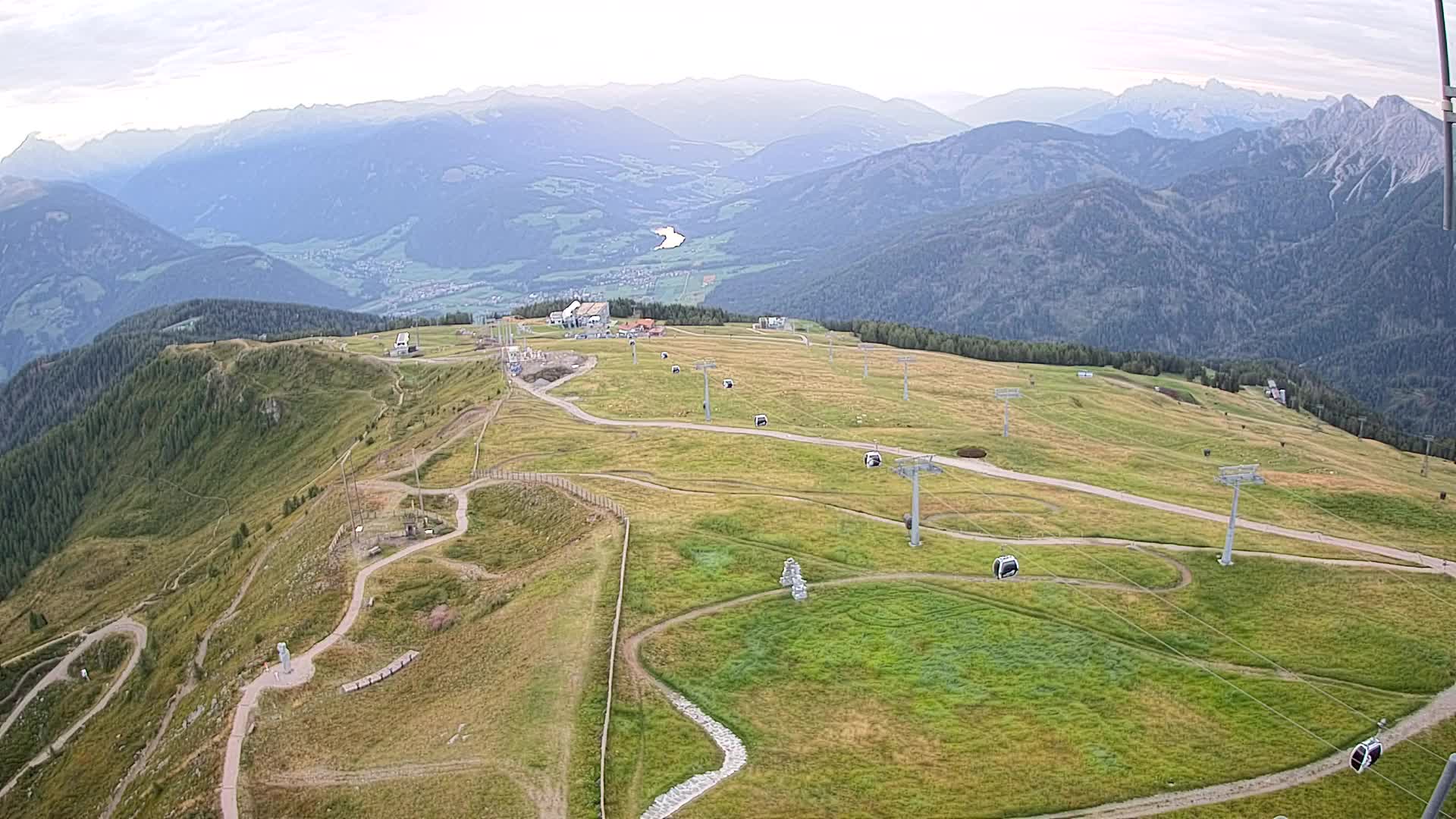 Kronplatz peak | view to Valdaora – Olang
