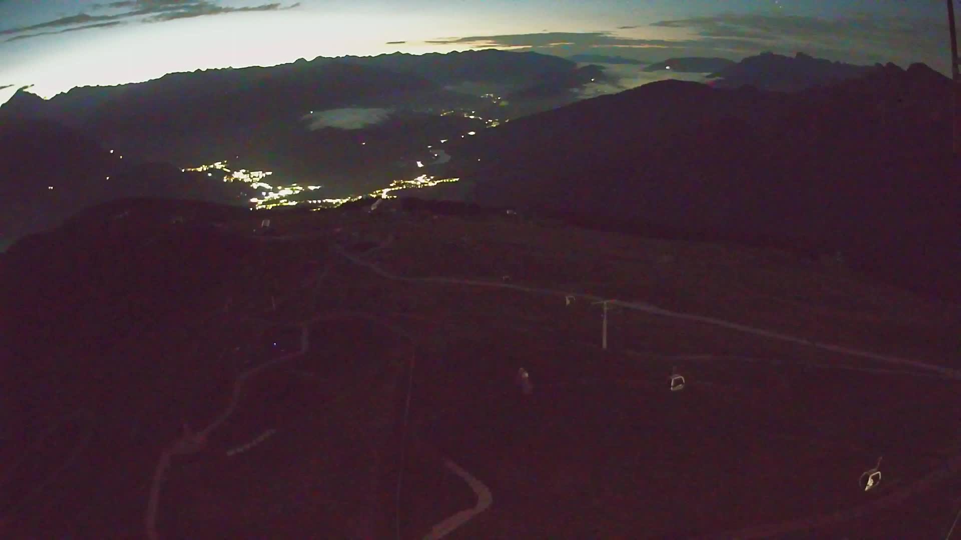 Kronplatz peak | view to Valdaora – Olang