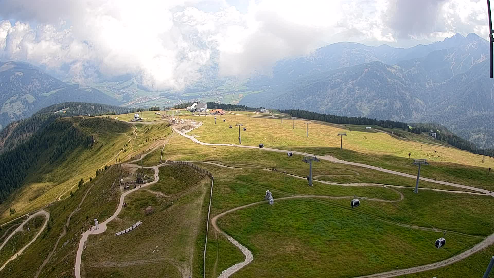 Kronplatz peak | view to Valdaora – Olang