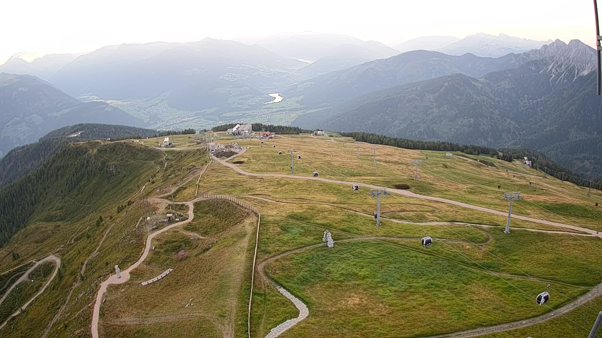 Kronplatz peak | view to Valdaora – Olang