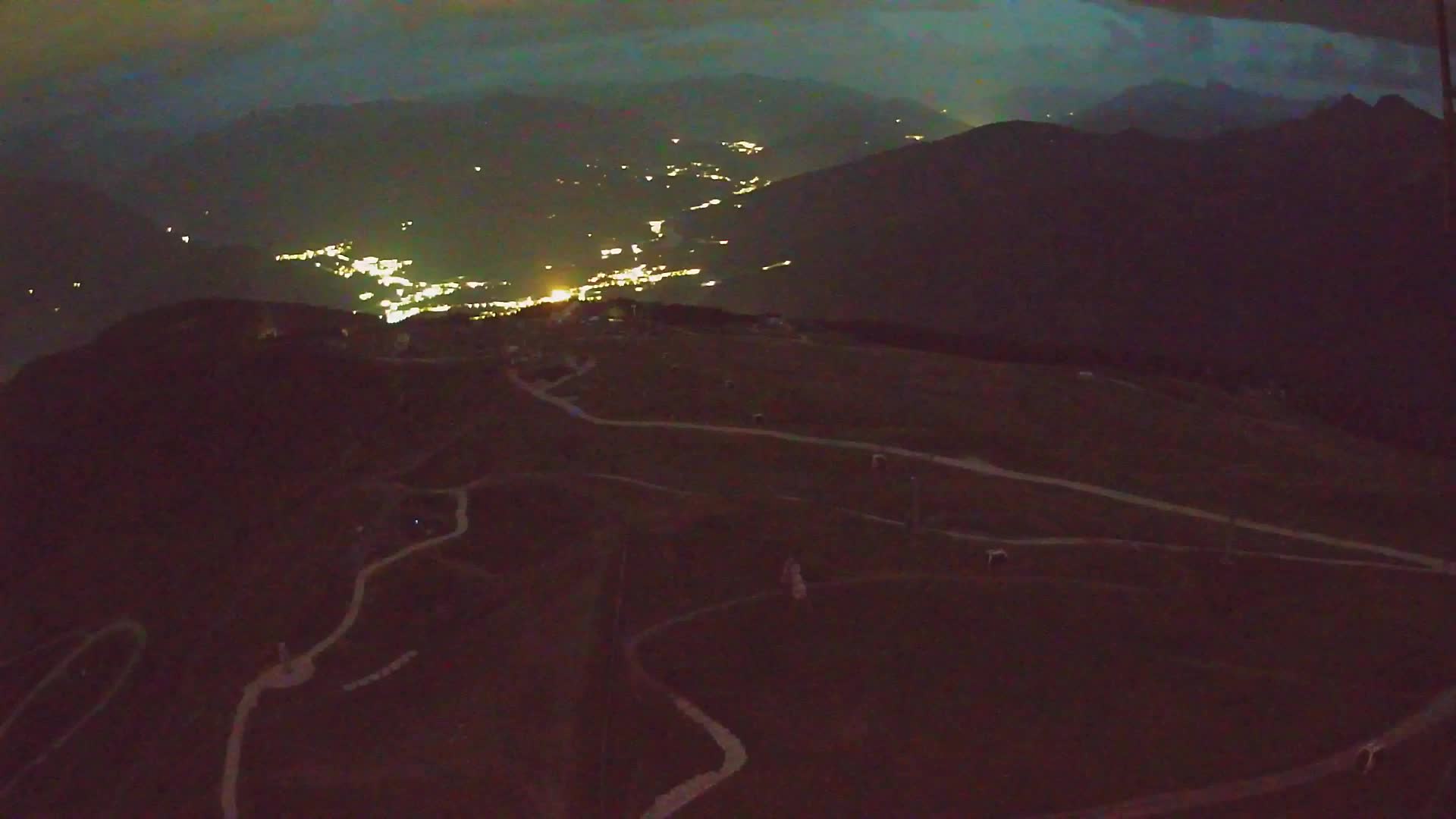 Kronplatz peak | view to Valdaora – Olang