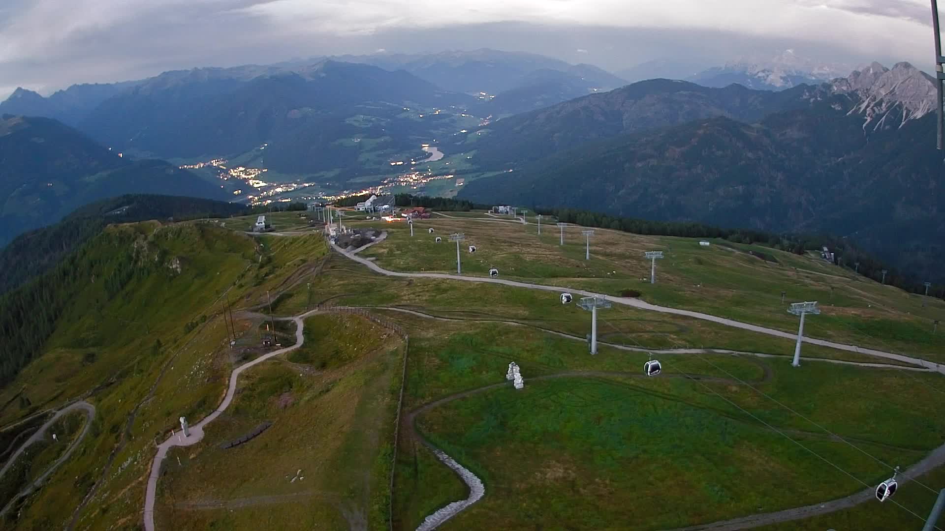 Sommet du Kronplatz | vue sur Valdaora – Olang