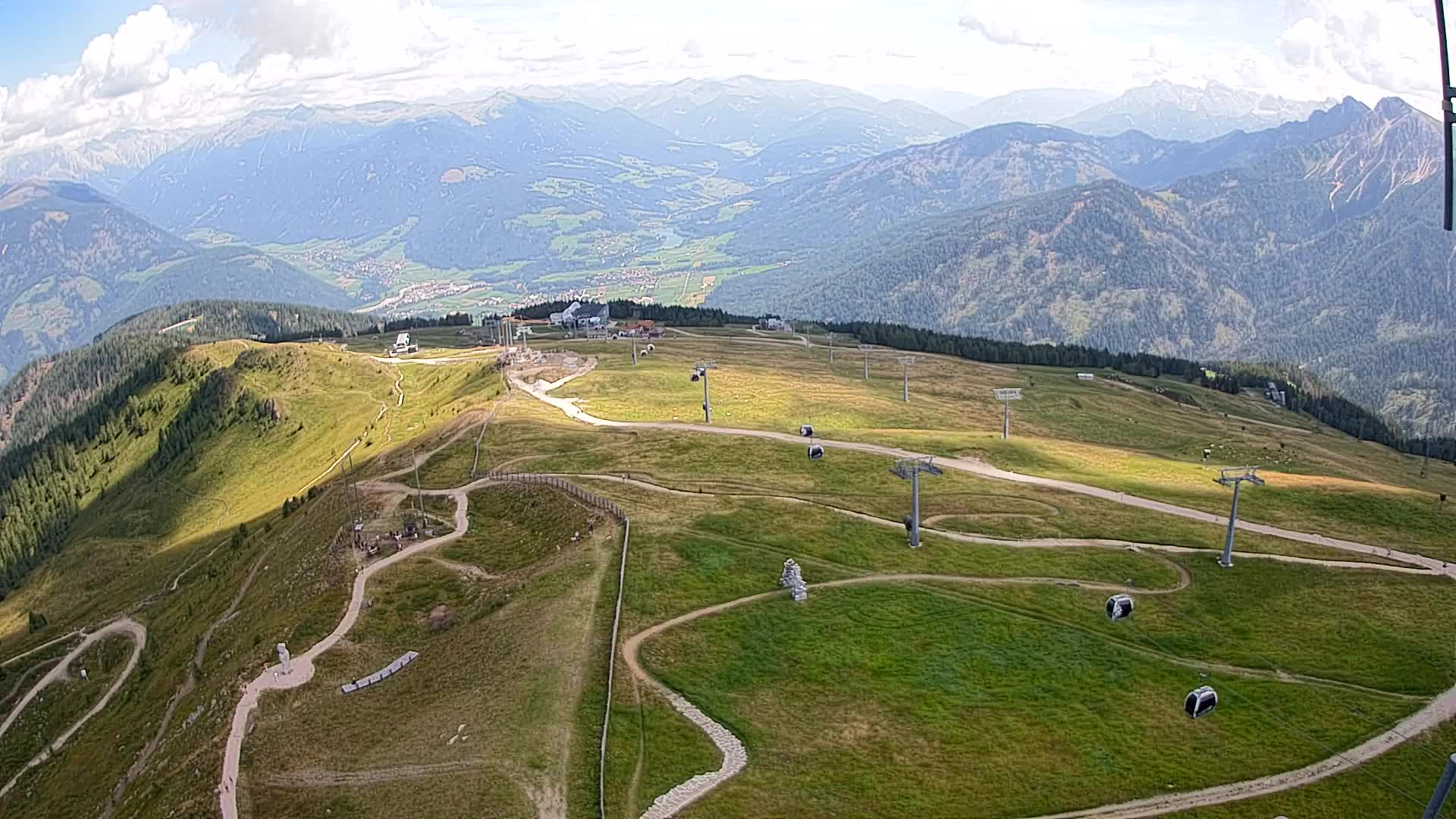 Kronplatz peak | view to Valdaora – Olang