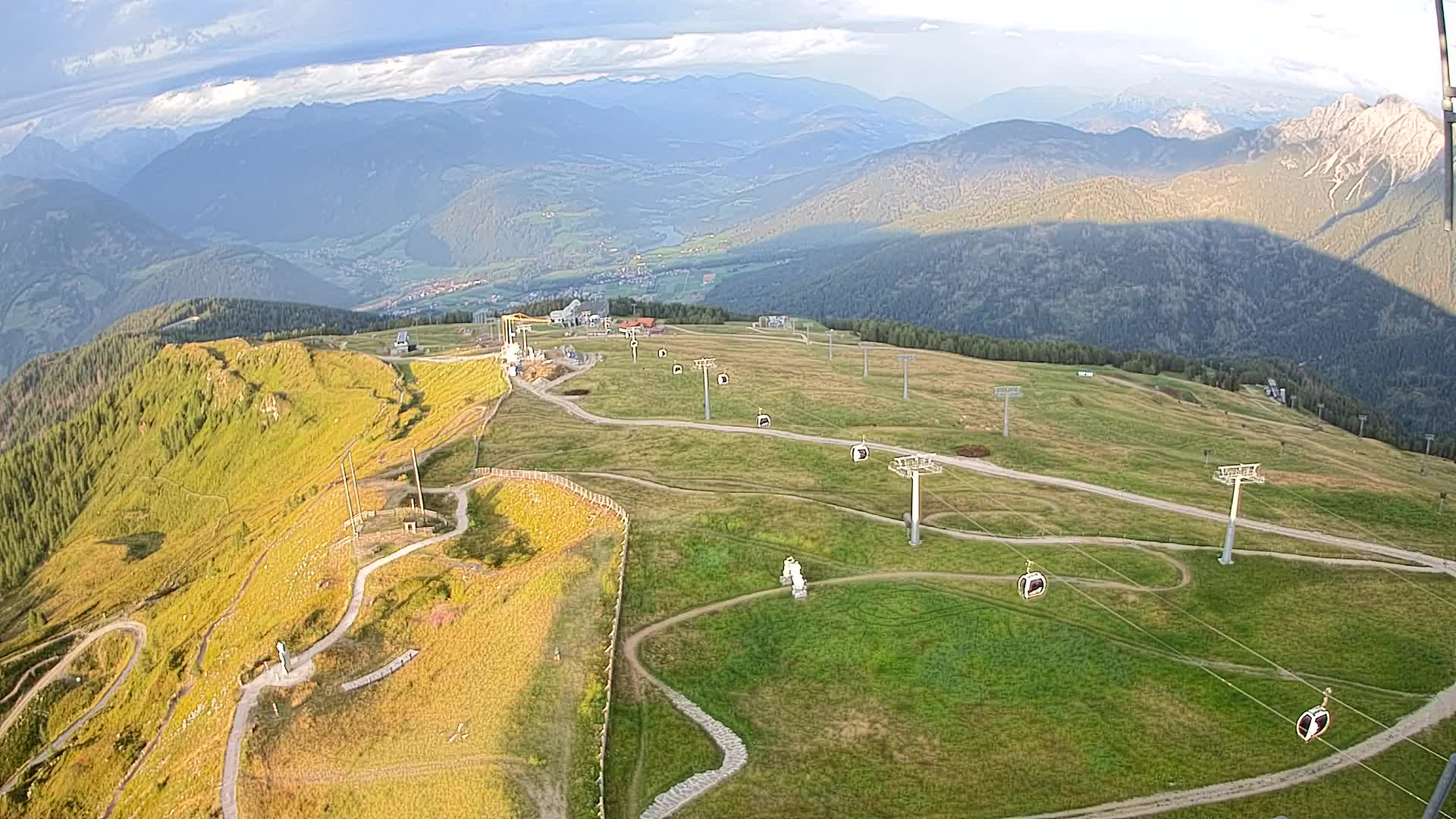 Kronplatz peak | view to Valdaora – Olang