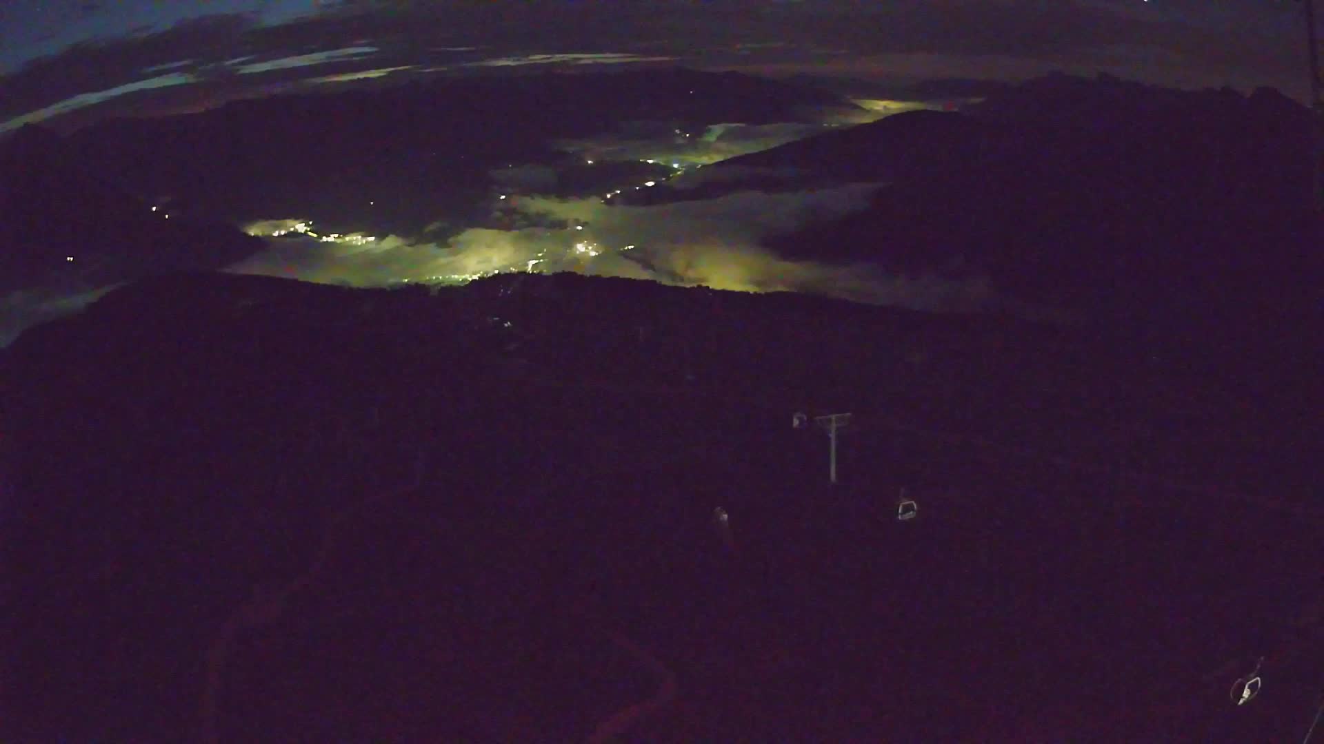 Kronplatz peak | view to Valdaora – Olang