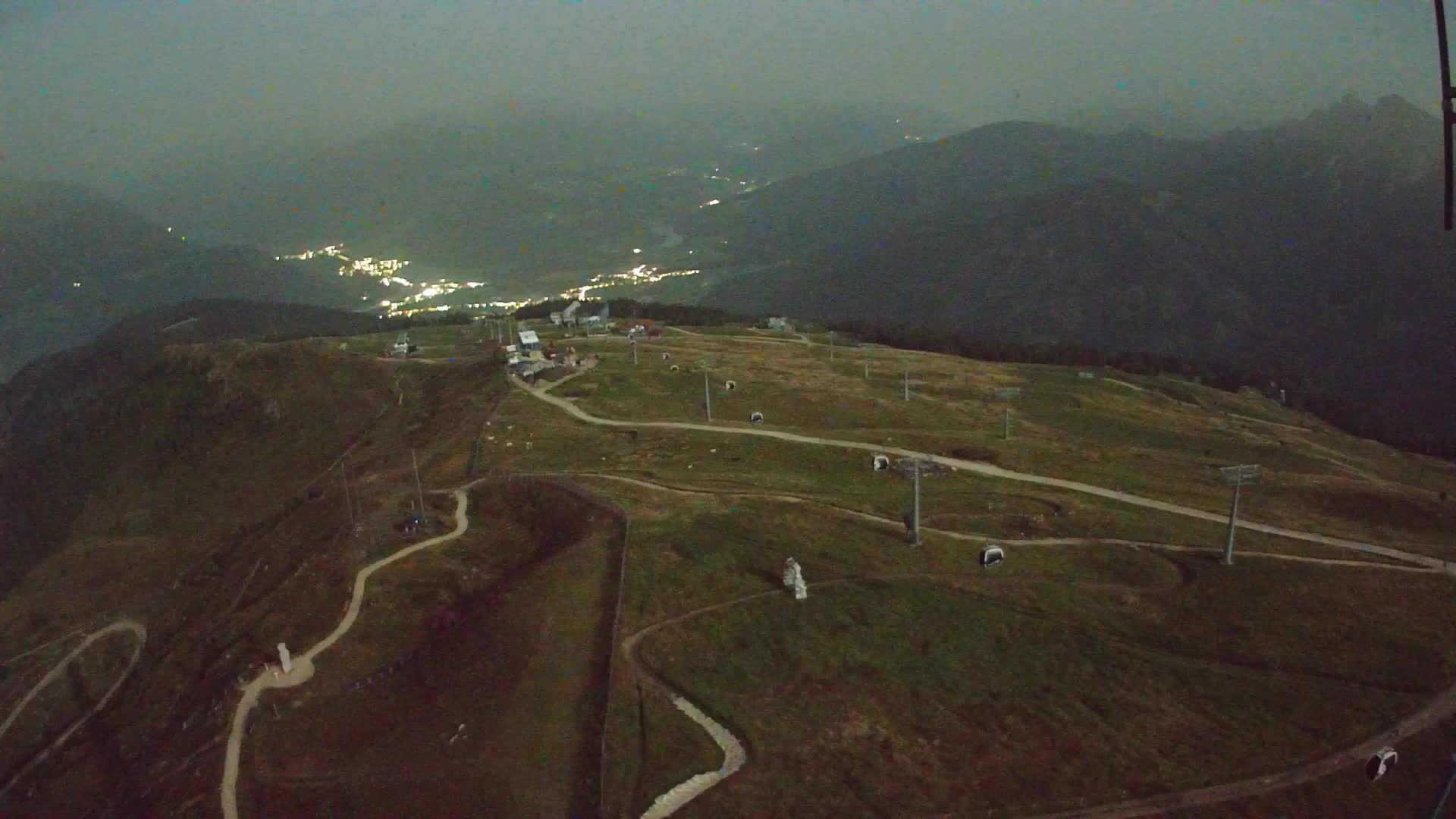 Kronplatz peak | view to Valdaora – Olang