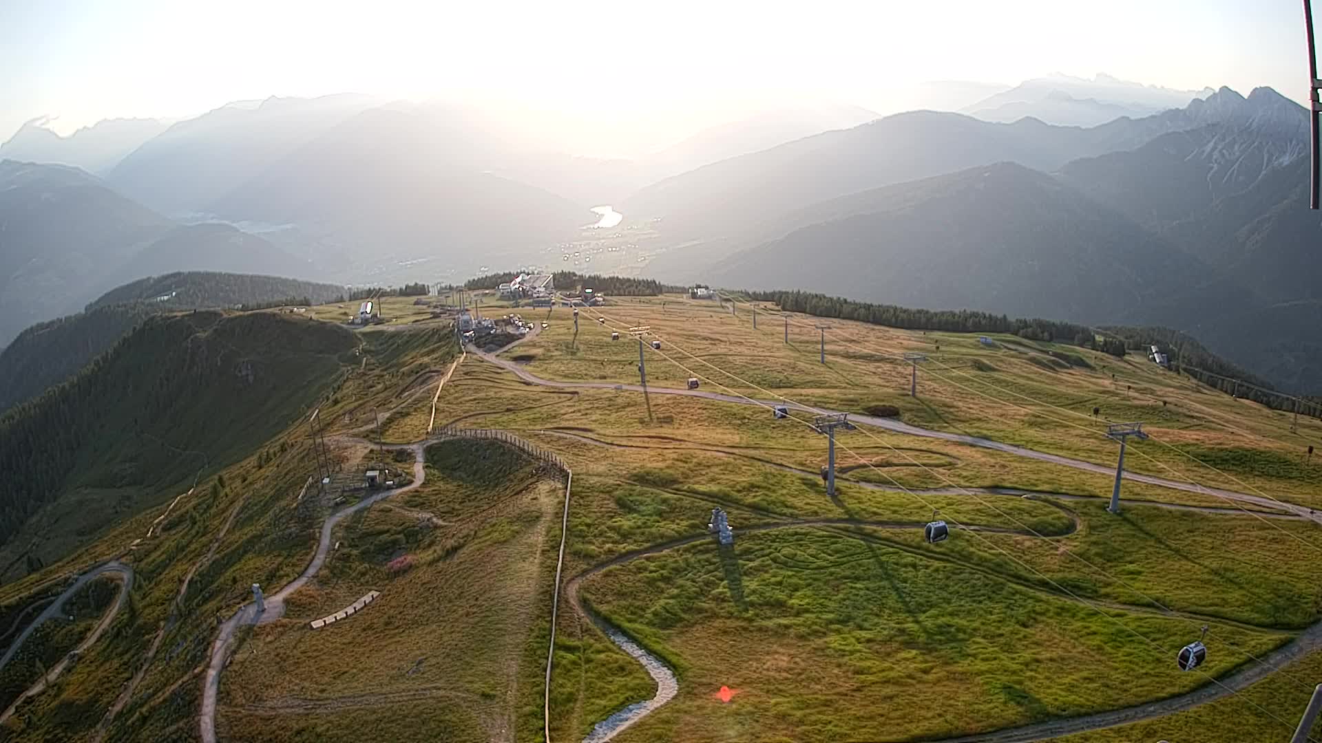 Kronplatz peak | view to Valdaora – Olang