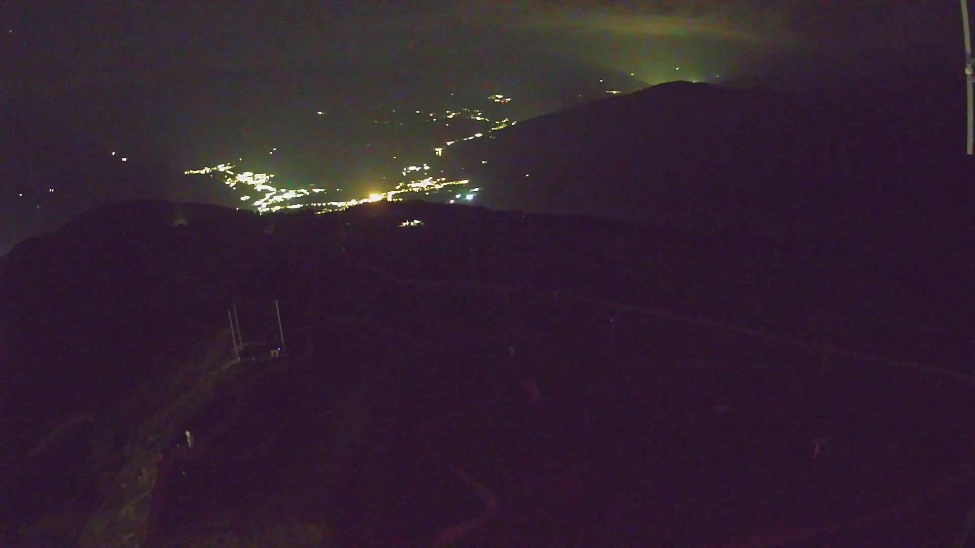 Kronplatz peak | view to Valdaora – Olang
