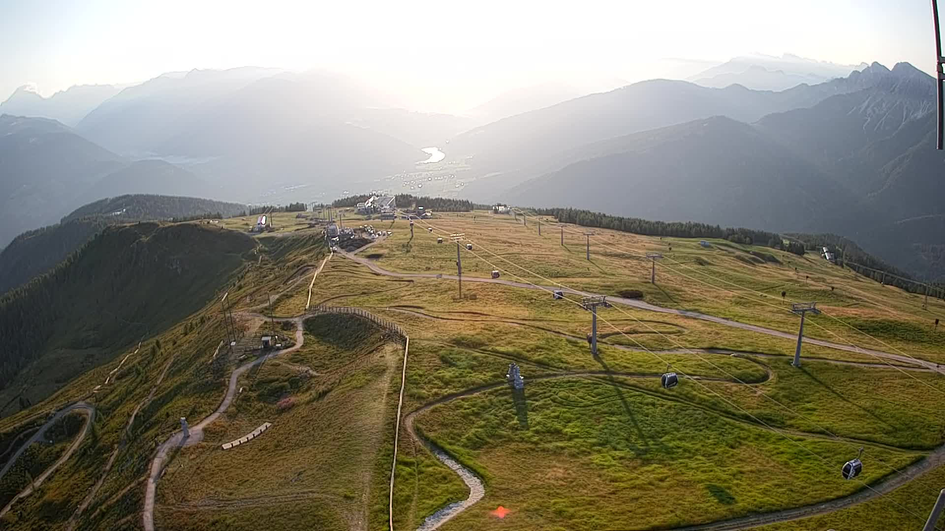 Kronplatz peak | view to Valdaora – Olang