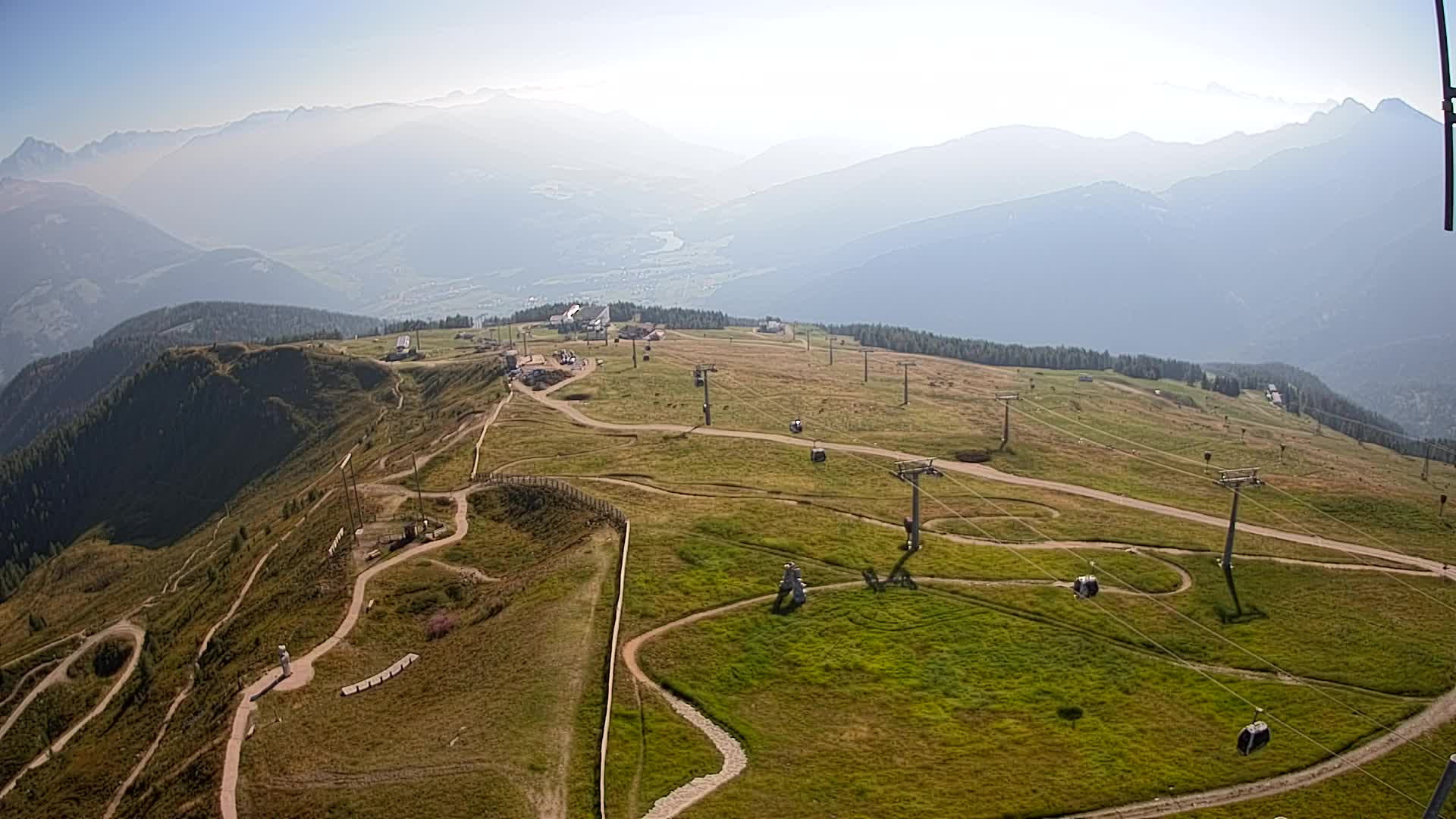 Kronplatz peak | view to Valdaora – Olang