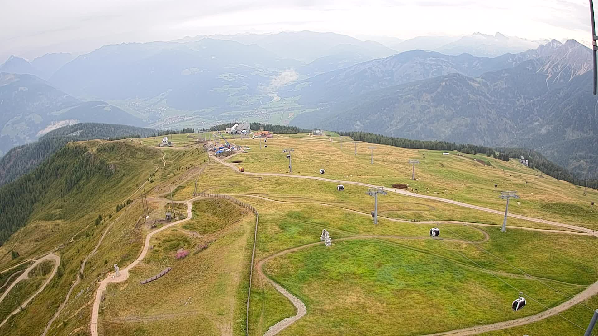 Kronplatz peak | view to Valdaora – Olang