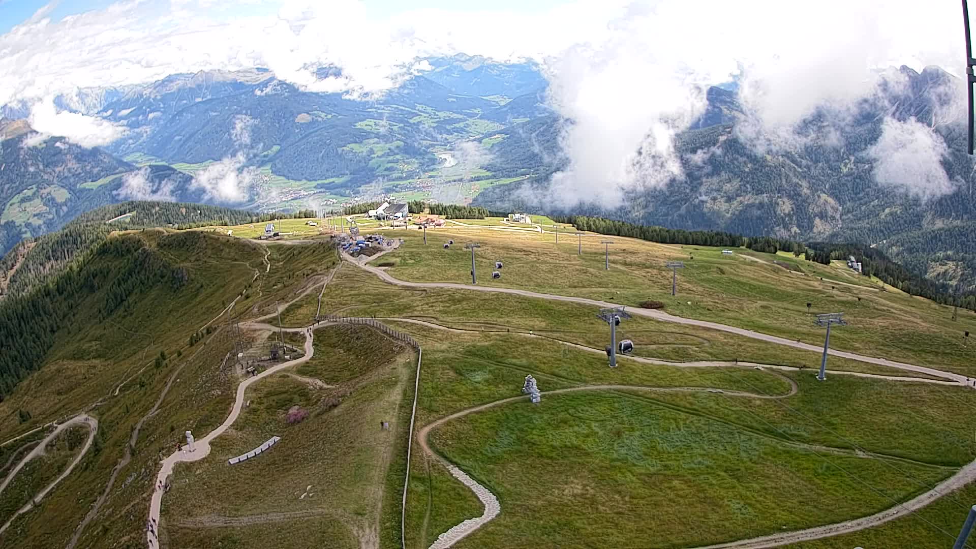 Kronplatz peak | view to Valdaora – Olang
