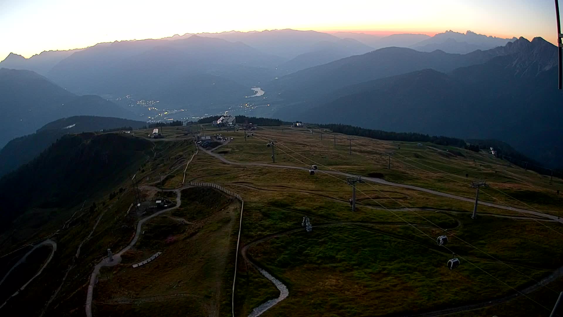 Kronplatz peak | view to Valdaora – Olang